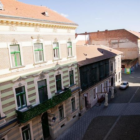 Sabrini Residence B3 Timisoara Old Town Exteriör bild
